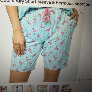 Cool & Airy Bermuda Shorts XL Blue Dotted Flamingo